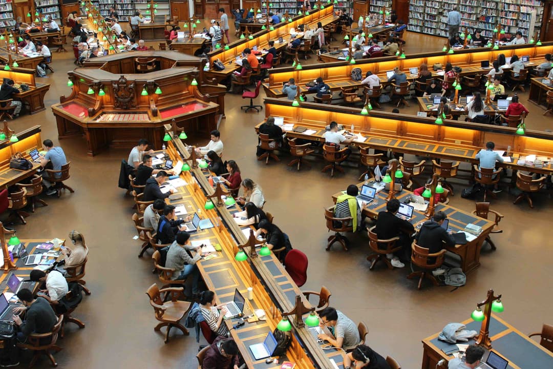 Community Building & Online Café